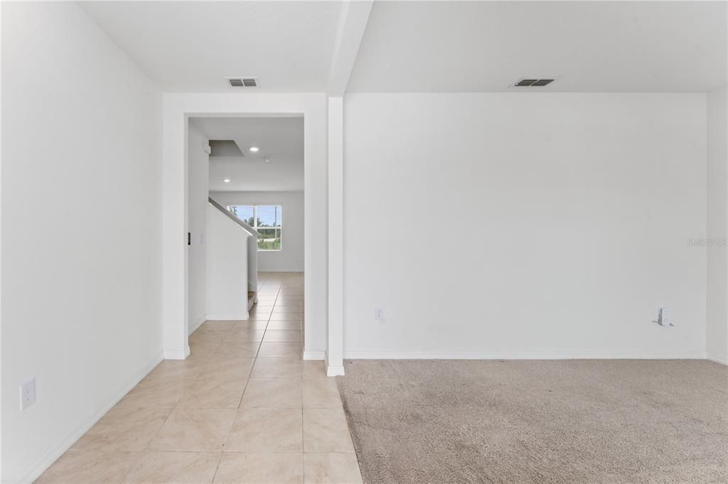 For Rent: $2,850 (5 beds, 3 baths, 2670 Square Feet)
