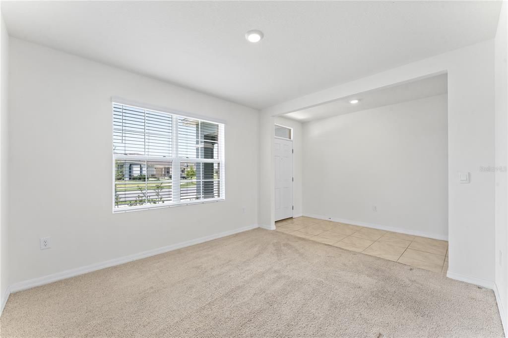 For Rent: $2,850 (5 beds, 3 baths, 2670 Square Feet)