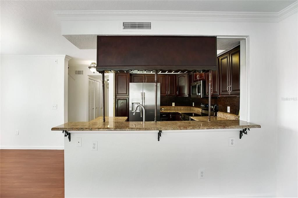 For Rent: $1,950 (2 beds, 2 baths, 1288 Square Feet)