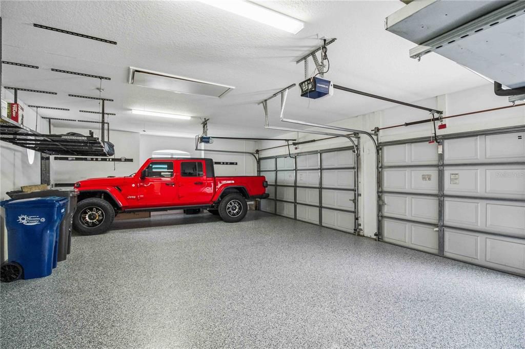 En Renta: $7,500 (4 camas, 3 baños, 3246 Pies cuadrados)