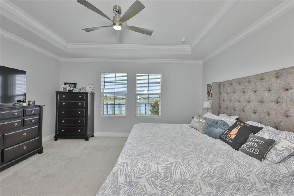 For Sale: $875,000 (6 beds, 4 baths, 3609 Square Feet)