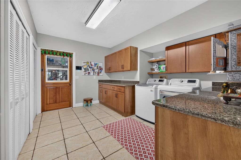 For Sale: $1,499,000 (4 beds, 4 baths, 4752 Square Feet)