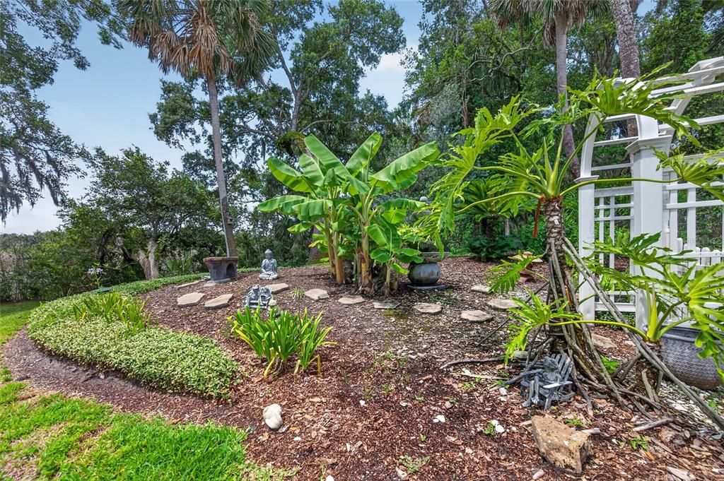For Sale: $1,499,000 (4 beds, 4 baths, 4752 Square Feet)