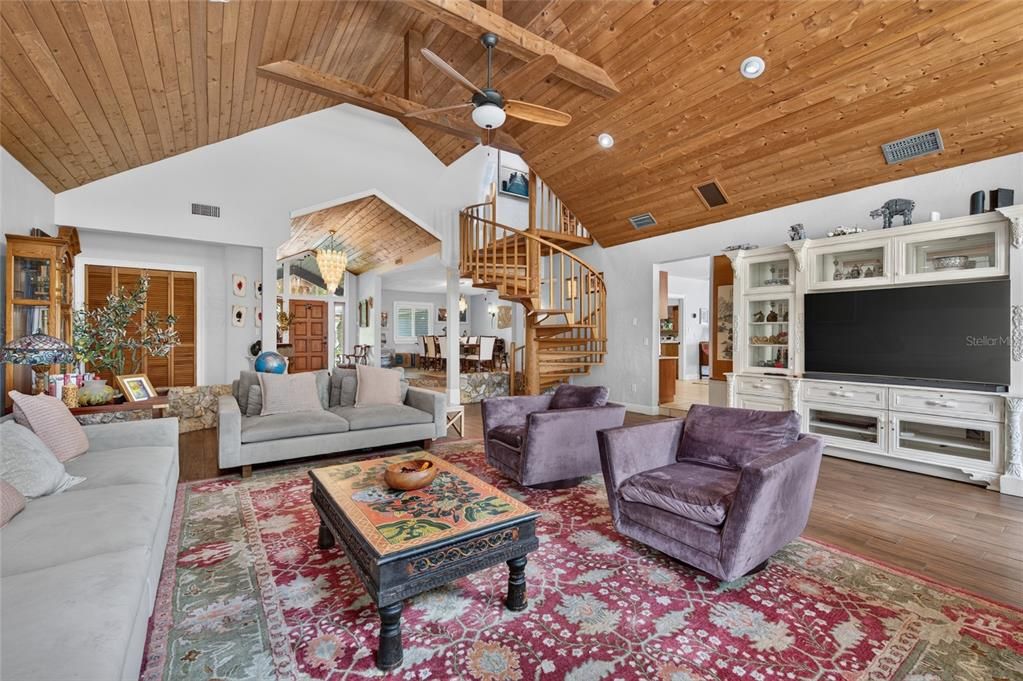 For Sale: $1,499,000 (4 beds, 4 baths, 4752 Square Feet)