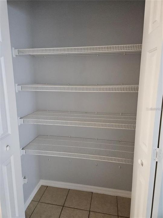 For Rent: $1,950 (3 beds, 2 baths, 1370 Square Feet)