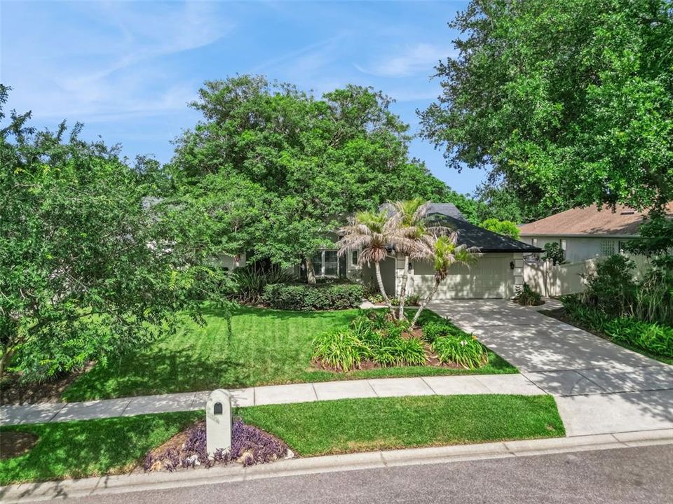For Sale: $678,900 (4 beds, 3 baths, 2383 Square Feet)