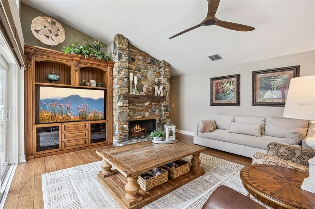 For Sale: $678,900 (4 beds, 3 baths, 2383 Square Feet)