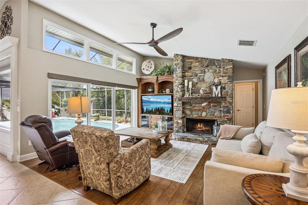For Sale: $678,900 (4 beds, 3 baths, 2383 Square Feet)