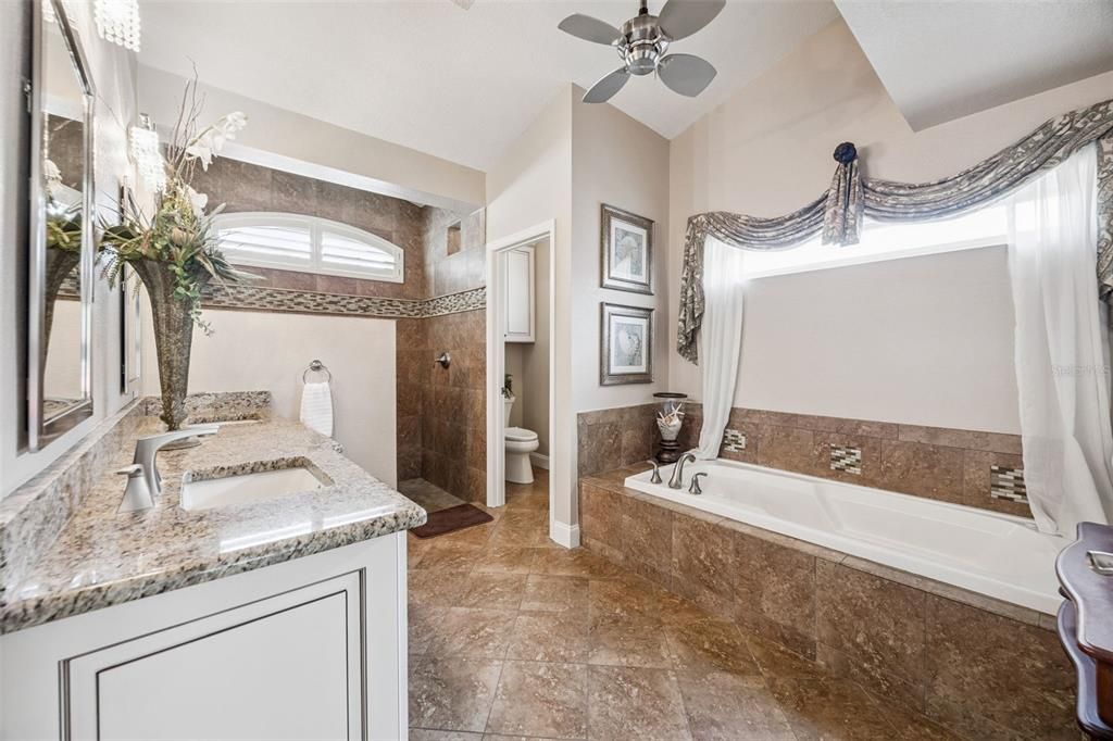 For Sale: $678,900 (4 beds, 3 baths, 2383 Square Feet)