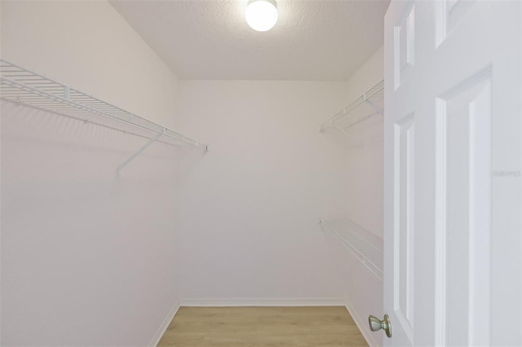 En Venta: $160,000 (2 camas, 2 baños, 1028 Pies cuadrados)