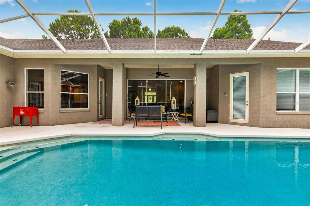 En Venta: $750,000 (4 camas, 3 baños, 3104 Pies cuadrados)