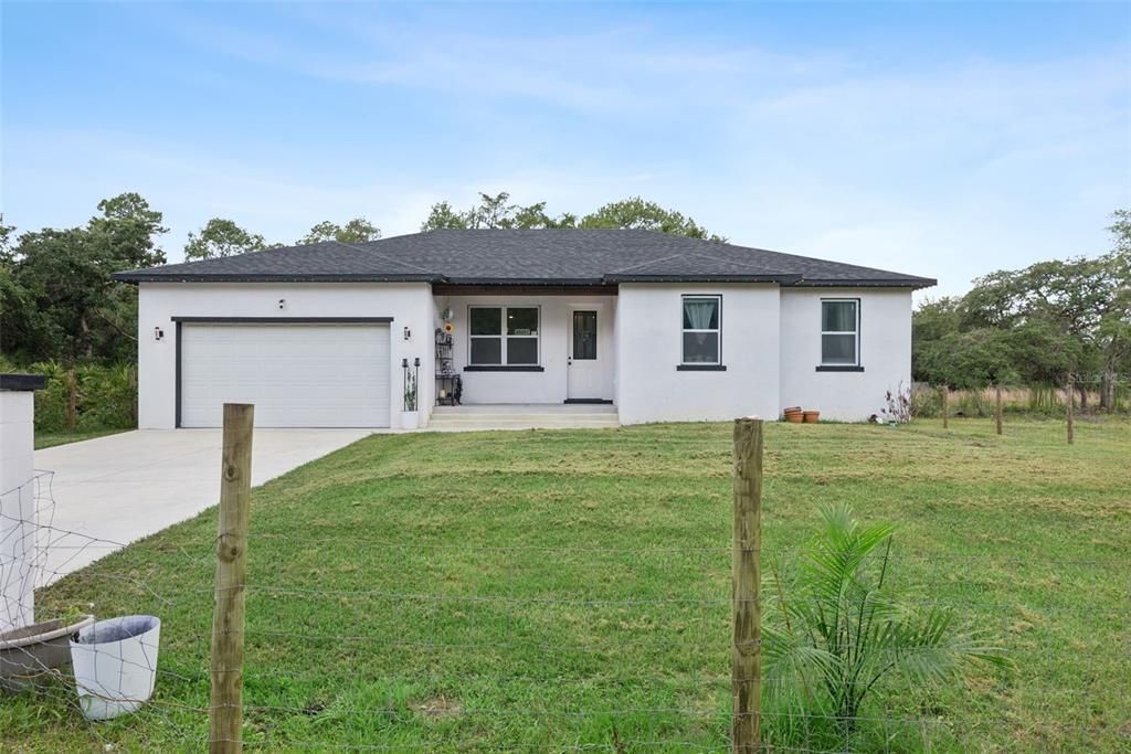 Recently Sold: $270,000 (4 beds, 2 baths, 1694 Square Feet)