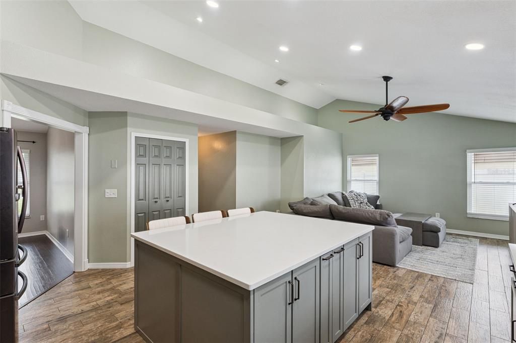 For Sale: $474,900 (3 beds, 2 baths, 1783 Square Feet)