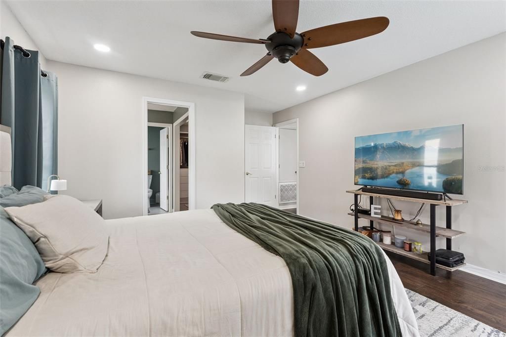 For Sale: $474,900 (3 beds, 2 baths, 1783 Square Feet)