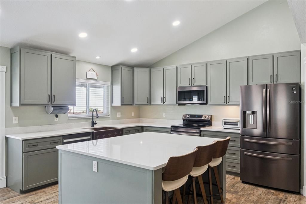 For Sale: $474,900 (3 beds, 2 baths, 1783 Square Feet)