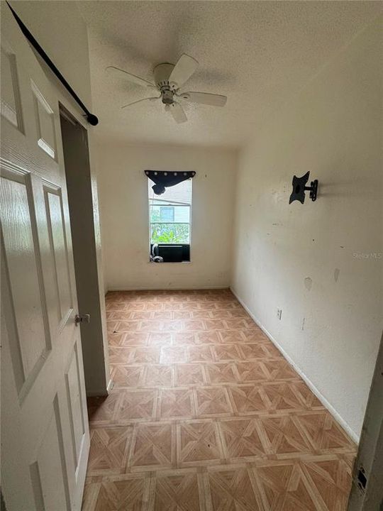 En Venta: $179,900 (2 camas, 2 baños, 920 Pies cuadrados)
