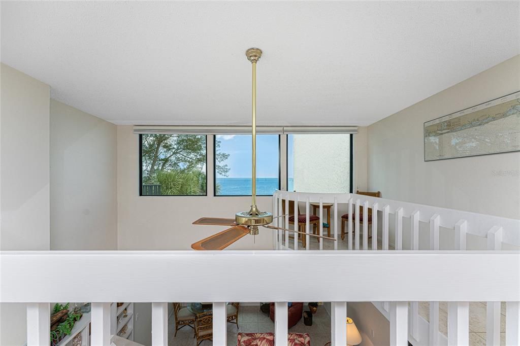 For Sale: $1,099,900 (3 beds, 3 baths, 1551 Square Feet)