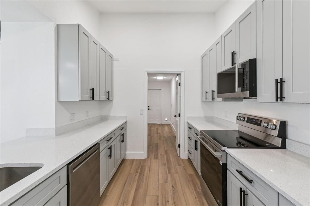 For Sale: $515,000 (4 beds, 2 baths, 2054 Square Feet)