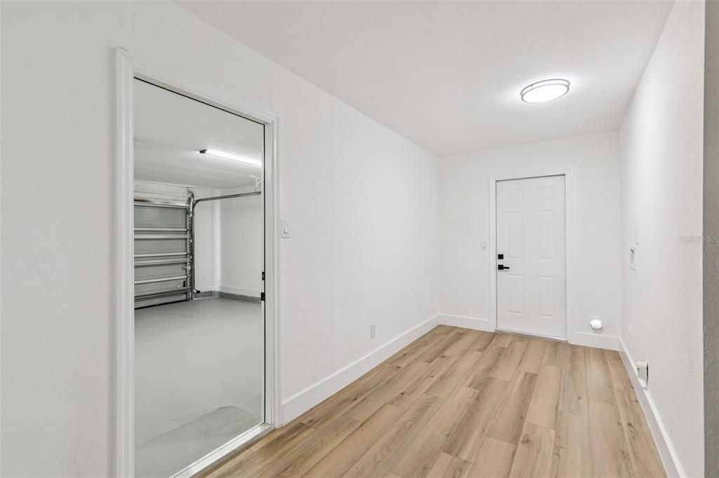 For Sale: $515,000 (4 beds, 2 baths, 2054 Square Feet)