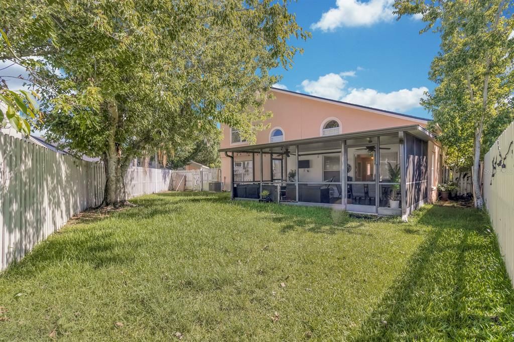 На продажу: $399,000 (4 спален, 2 ванн, 1866 Квадратных фут)