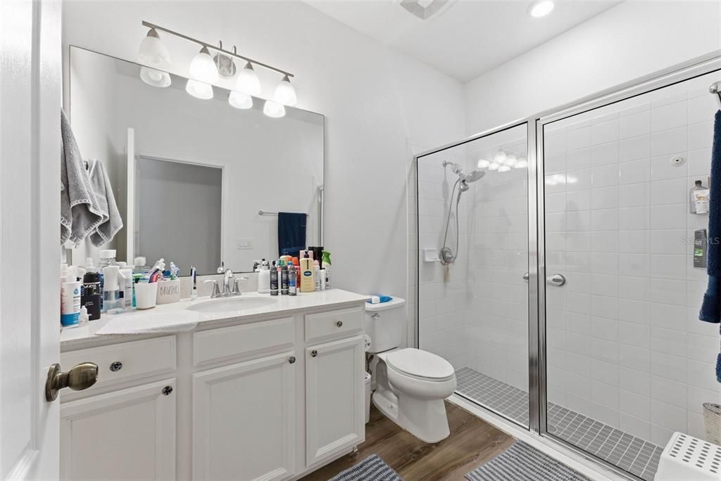 В аренду: $2,950 (4 спален, 2 ванн, 2112 Квадратных фут)