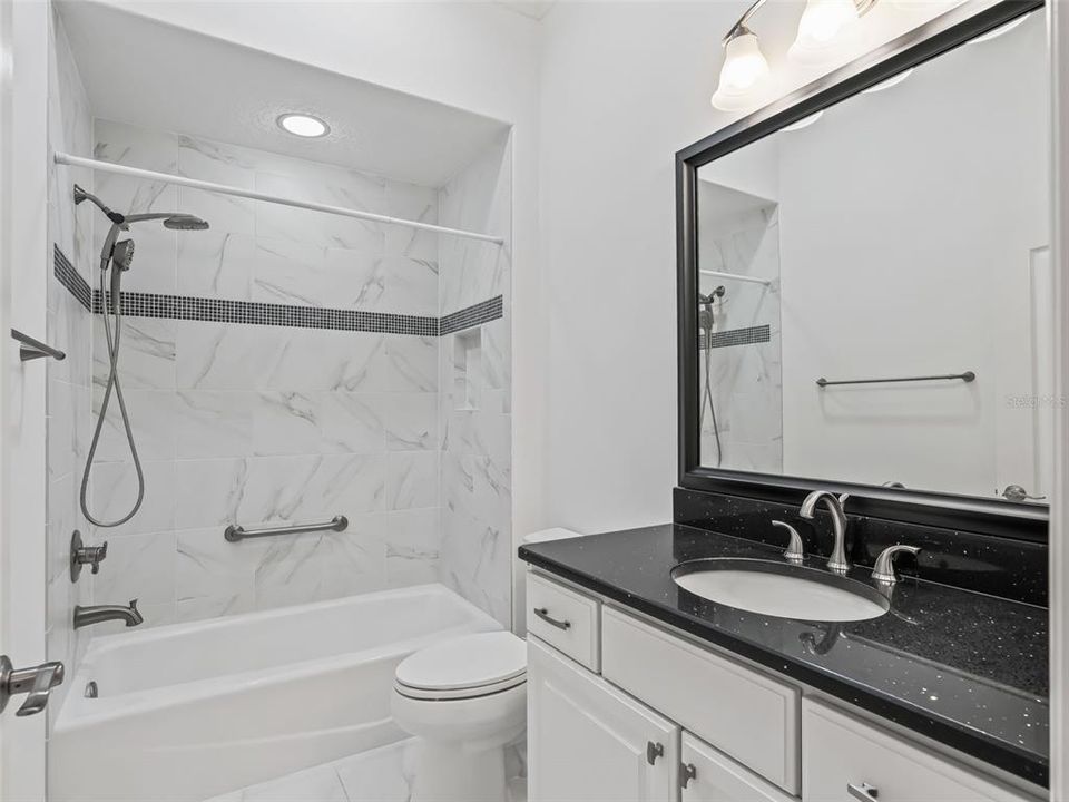 En Renta: $3,450 (3 camas, 2 baños, 1913 Pies cuadrados)