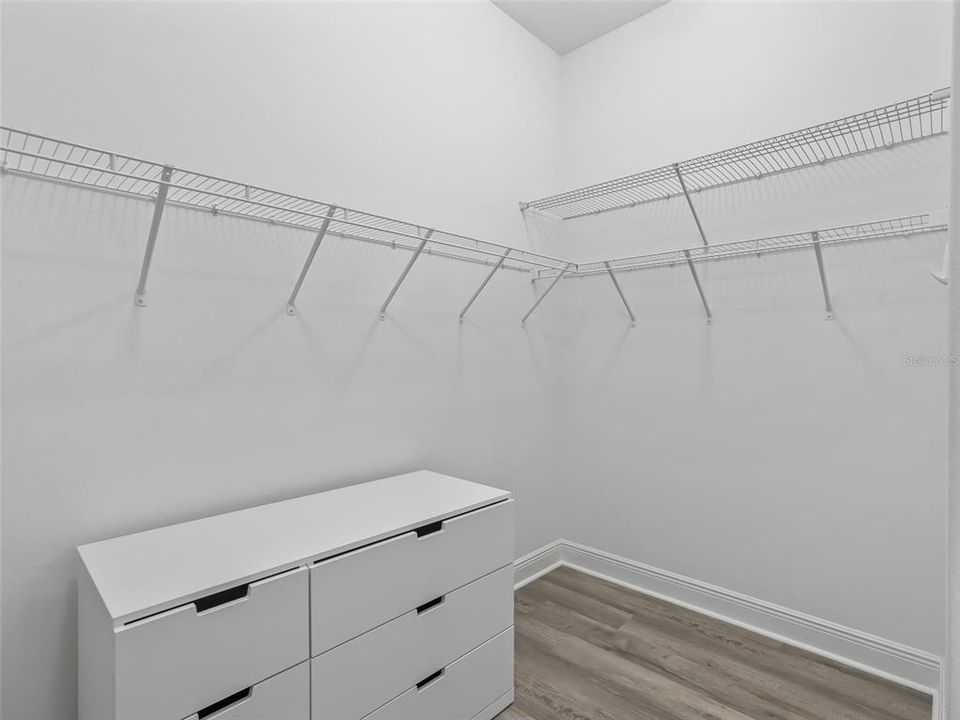 En Renta: $3,450 (3 camas, 2 baños, 1913 Pies cuadrados)