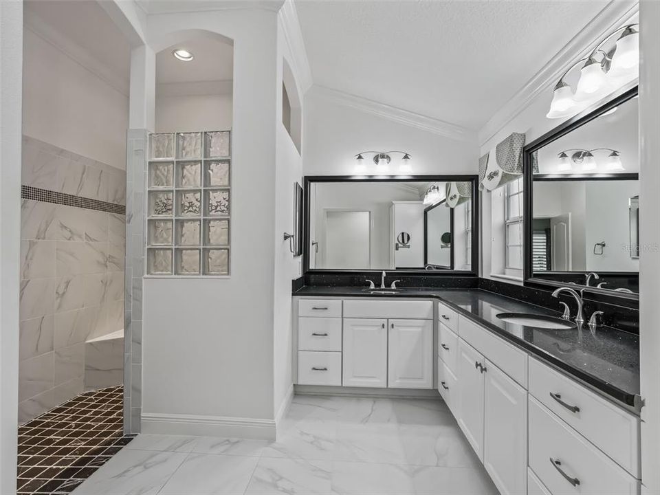 En Renta: $3,450 (3 camas, 2 baños, 1913 Pies cuadrados)