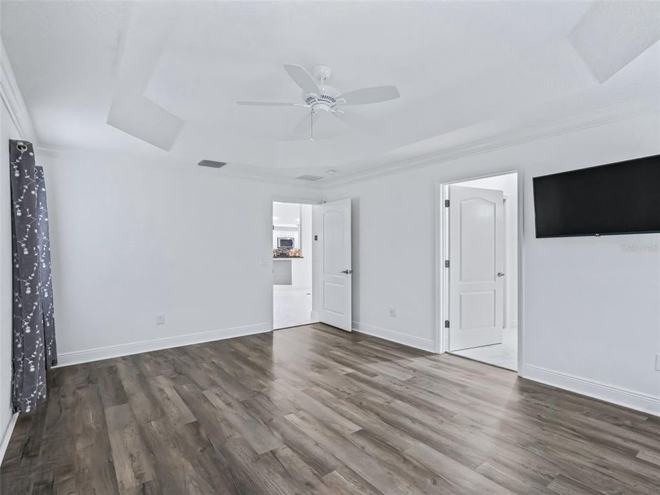 En Renta: $3,450 (3 camas, 2 baños, 1913 Pies cuadrados)