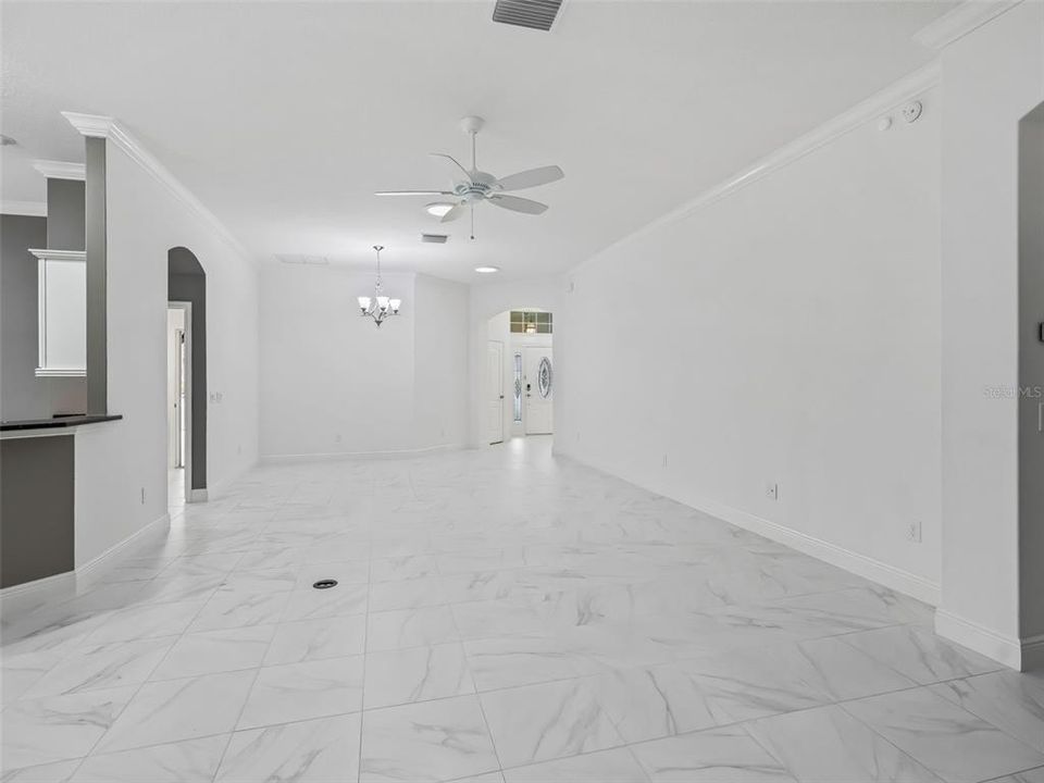 En Renta: $3,450 (3 camas, 2 baños, 1913 Pies cuadrados)