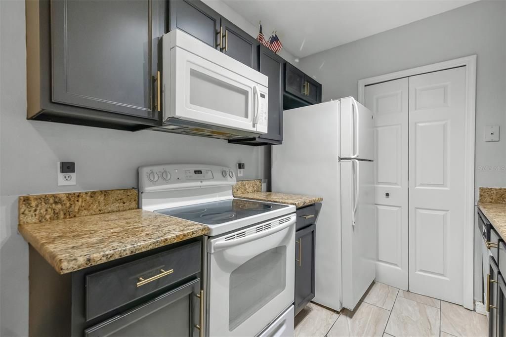 En Venta: $210,000 (2 camas, 2 baños, 1042 Pies cuadrados)