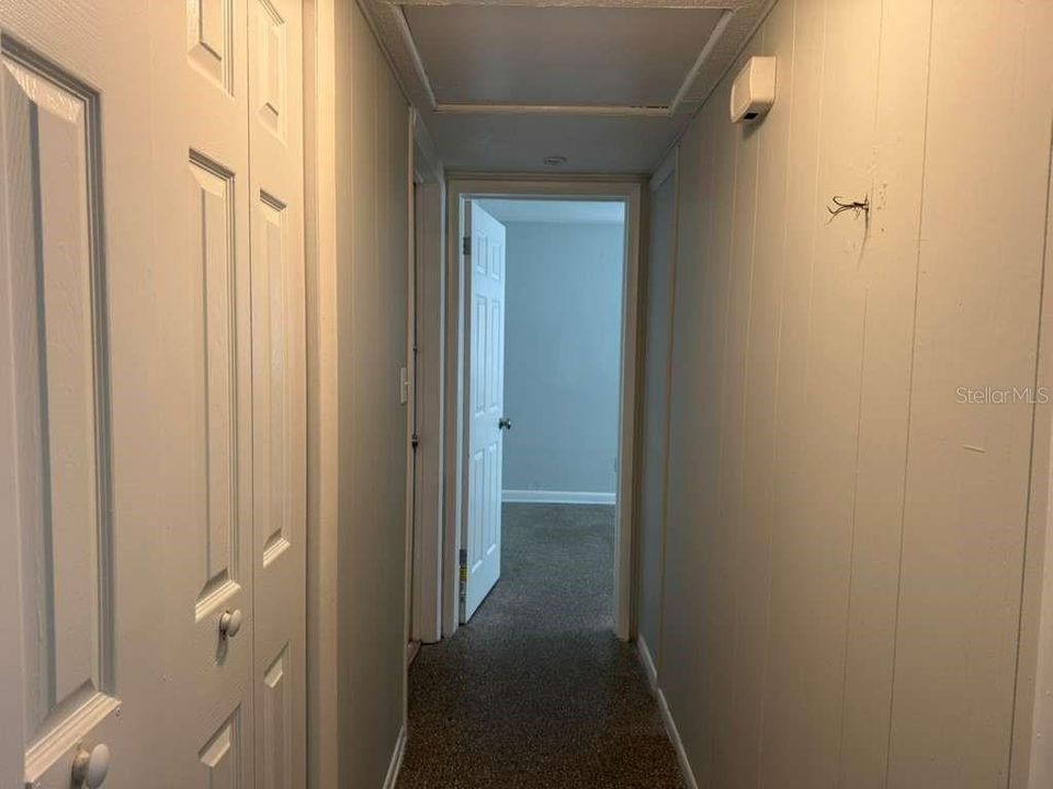 For Rent: $1,700 (3 beds, 1 baths, 1619 Square Feet)