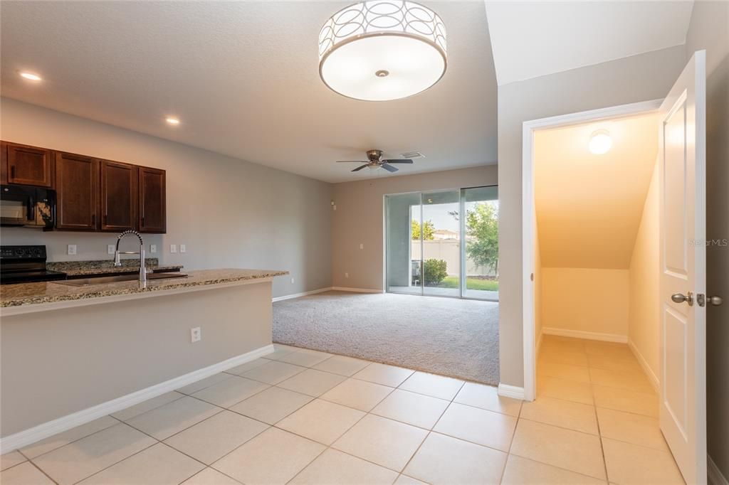 For Sale: $269,900 (3 beds, 2 baths, 1673 Square Feet)