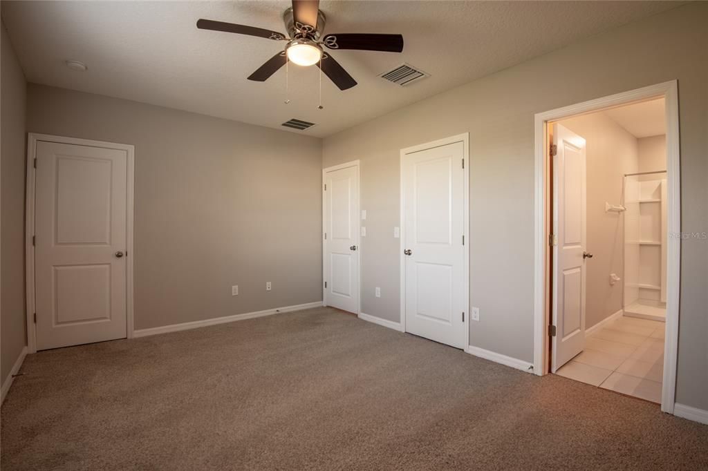 For Sale: $269,900 (3 beds, 2 baths, 1673 Square Feet)