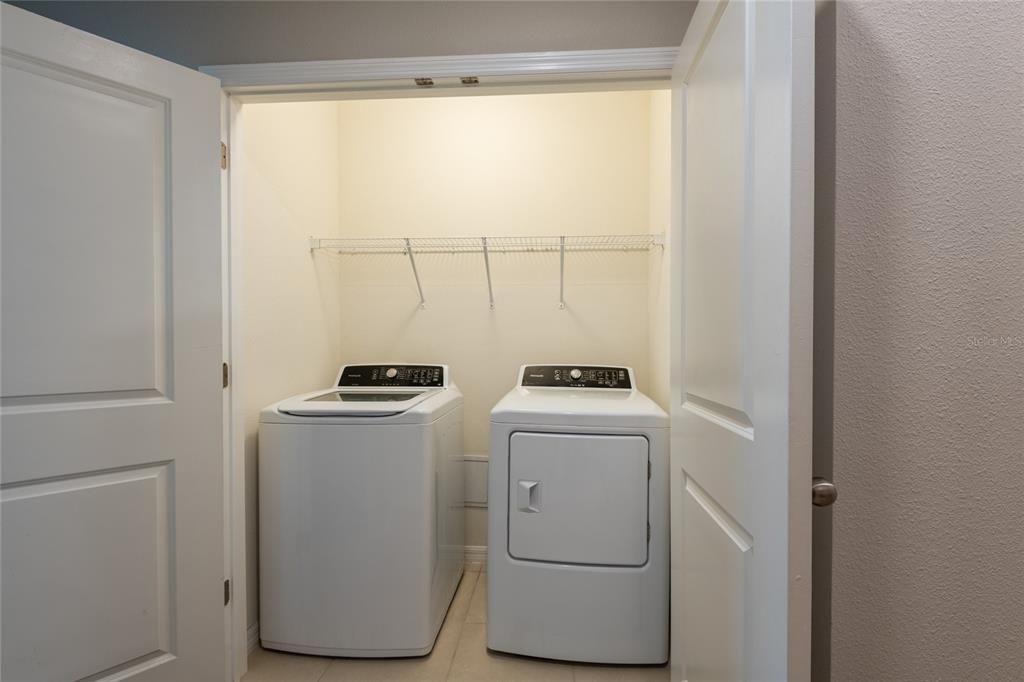 For Sale: $269,900 (3 beds, 2 baths, 1673 Square Feet)
