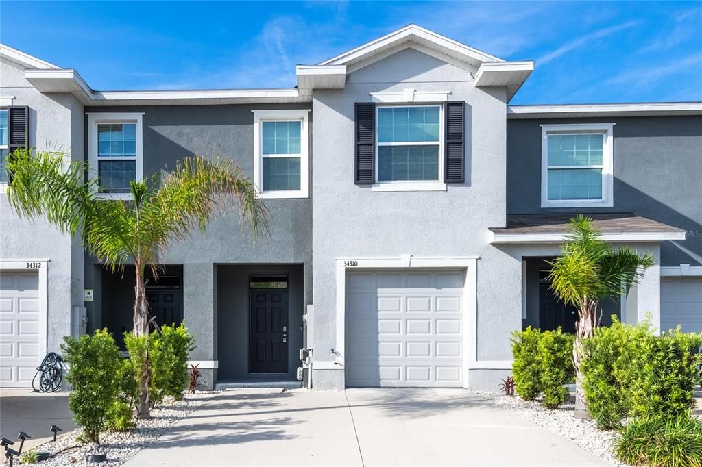 For Sale: $275,900 (3 beds, 2 baths, 1673 Square Feet)