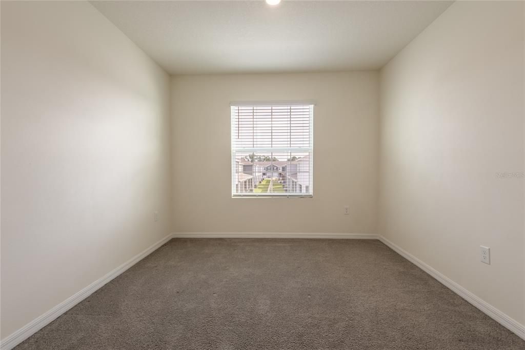 For Sale: $275,900 (3 beds, 2 baths, 1673 Square Feet)