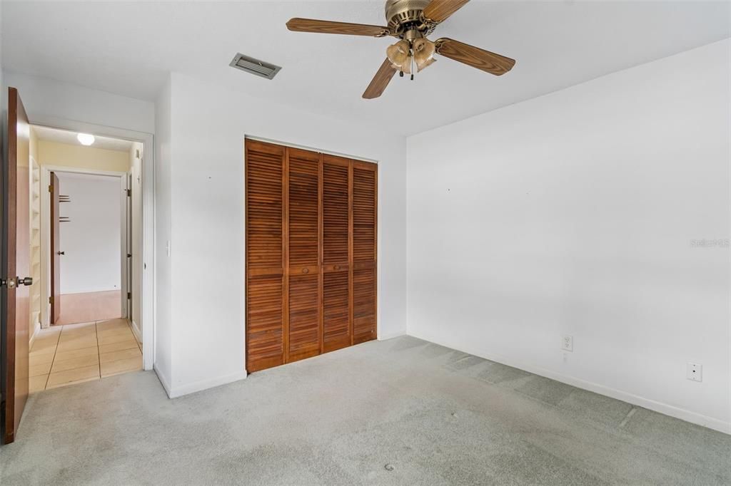For Sale: $390,000 (3 beds, 2 baths, 1419 Square Feet)