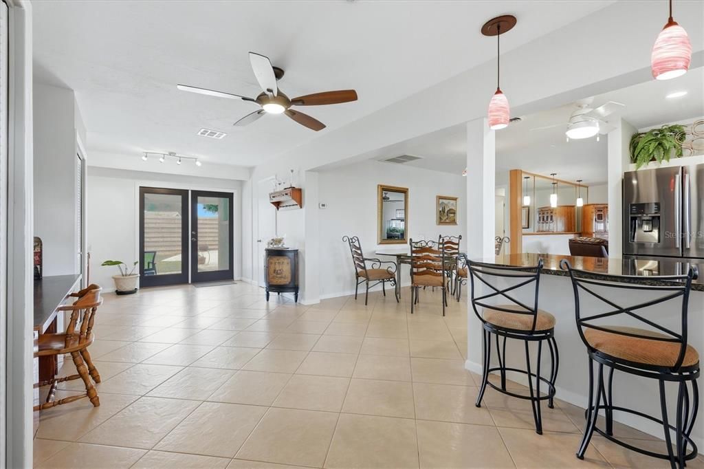 For Sale: $689,000 (4 beds, 3 baths, 2895 Square Feet)