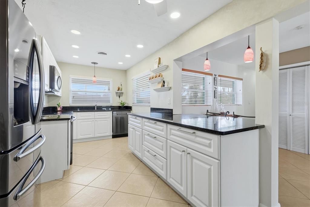 For Sale: $689,000 (4 beds, 3 baths, 2895 Square Feet)