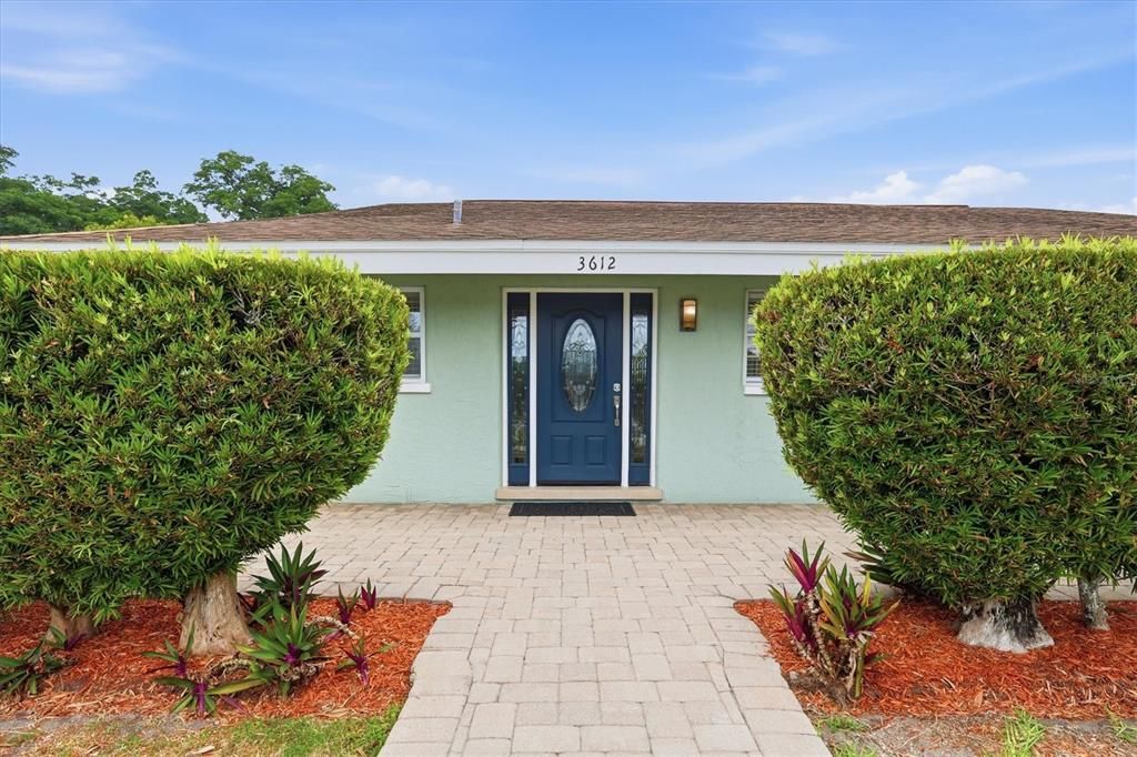 For Sale: $689,000 (4 beds, 3 baths, 2895 Square Feet)