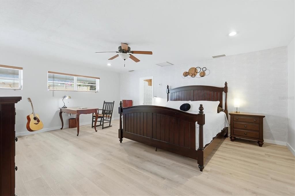 For Sale: $689,000 (4 beds, 3 baths, 2895 Square Feet)