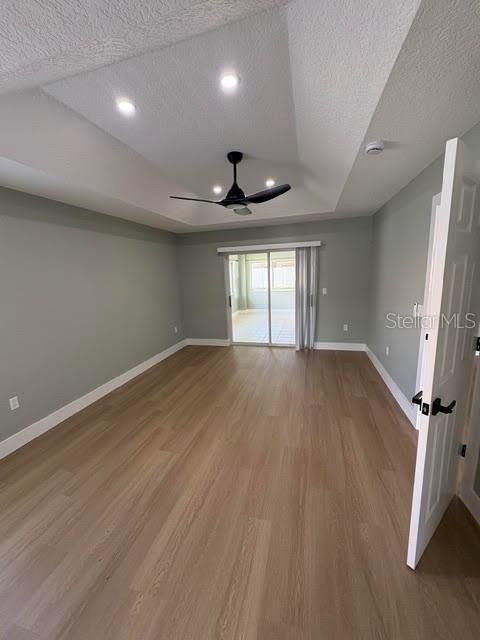 For Rent: $2,250 (3 beds, 2 baths, 1987 Square Feet)