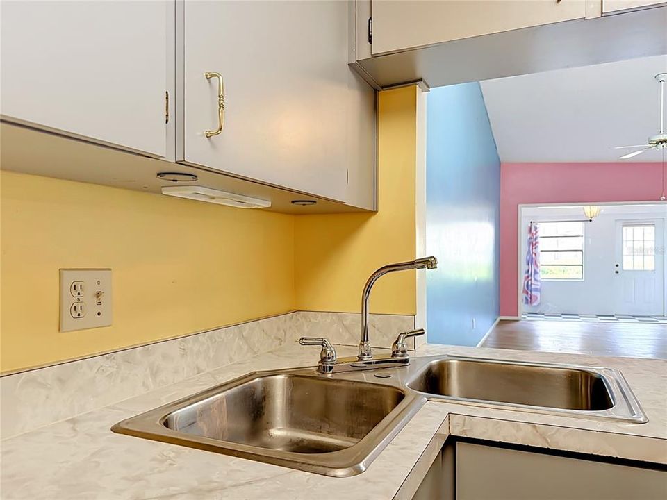 En Venta: $239,900 (2 camas, 2 baños, 1152 Pies cuadrados)