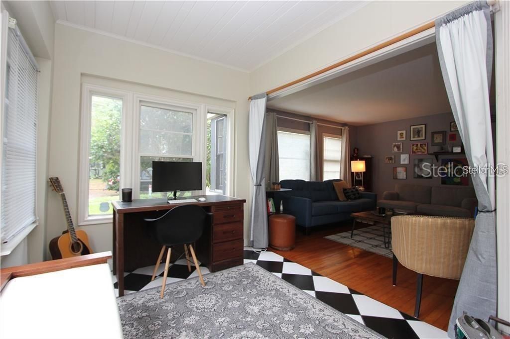 В аренду: $1,899 (2 спален, 1 ванн, 1272 Квадратных фут)