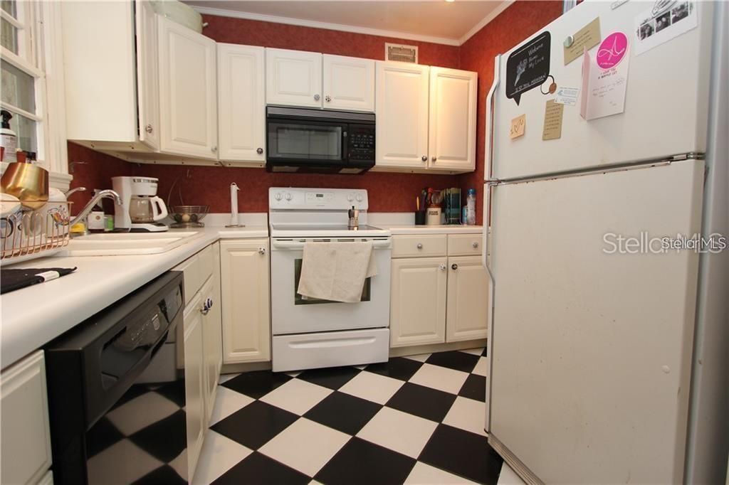 В аренду: $1,899 (2 спален, 1 ванн, 1272 Квадратных фут)
