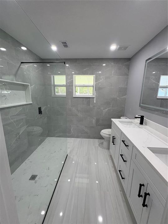 For Rent: $2,150 (3 beds, 2 baths, 1510 Square Feet)