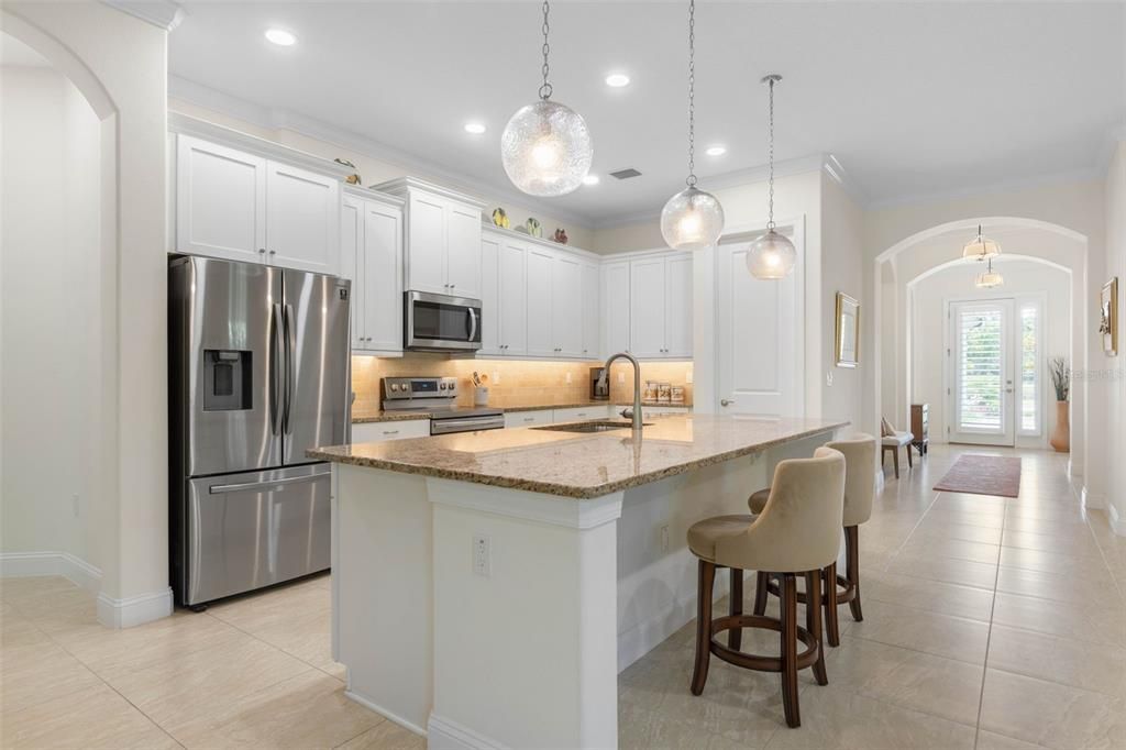 For Sale: $675,000 (3 beds, 3 baths, 2619 Square Feet)