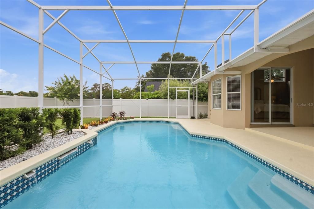 For Sale: $750,000 (4 beds, 3 baths, 2608 Square Feet)