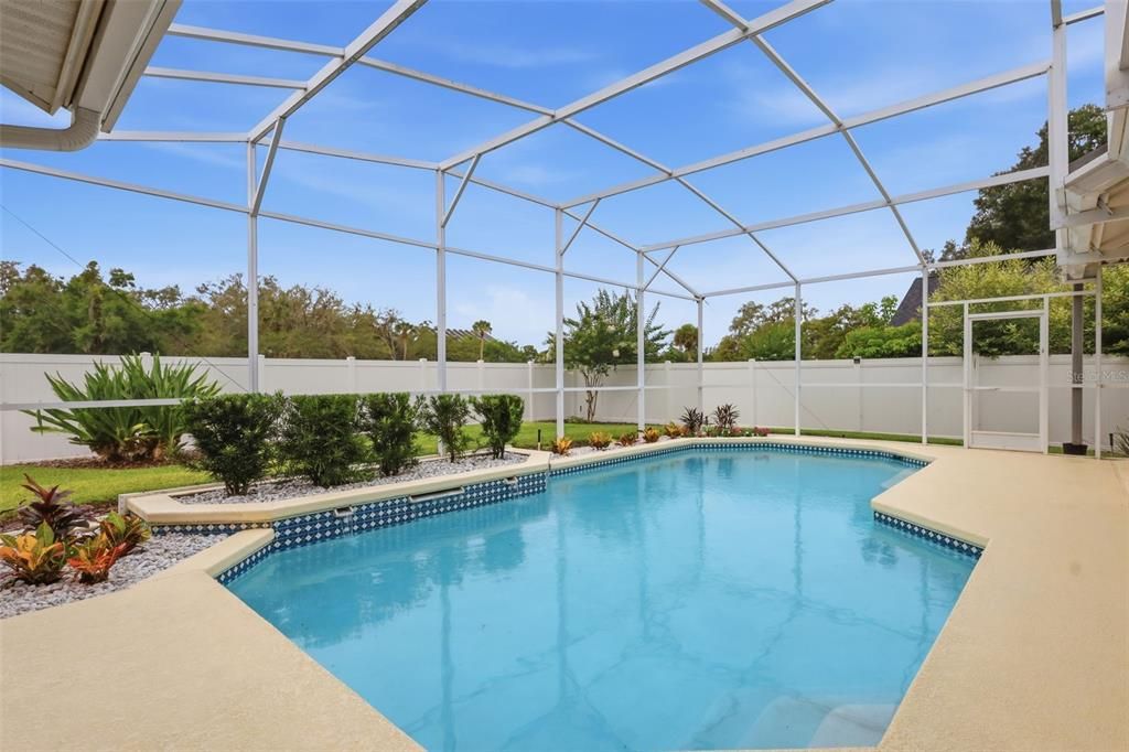For Sale: $750,000 (4 beds, 3 baths, 2608 Square Feet)